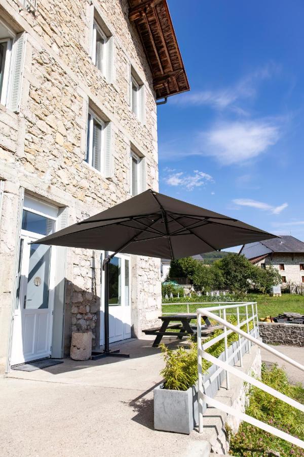 Апартаменти La Batisse L'Arbre Beige Le Petit-Abergement Екстер'єр фото